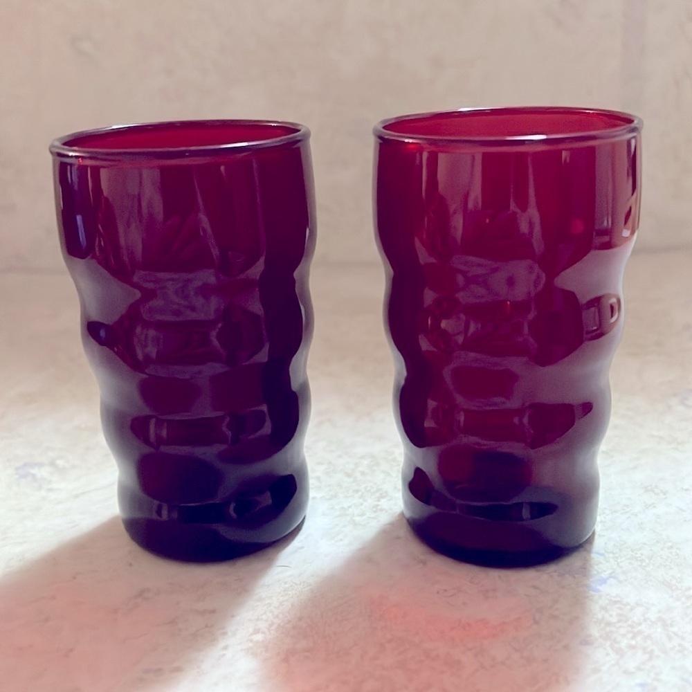 Anchor Honking Ruby Red Wavy Ribbed Juice Glasses